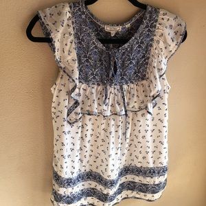 Fat Face Boho Ruffled Peasant Blouse. Flutter Sleeves. Blue and White. Size 4